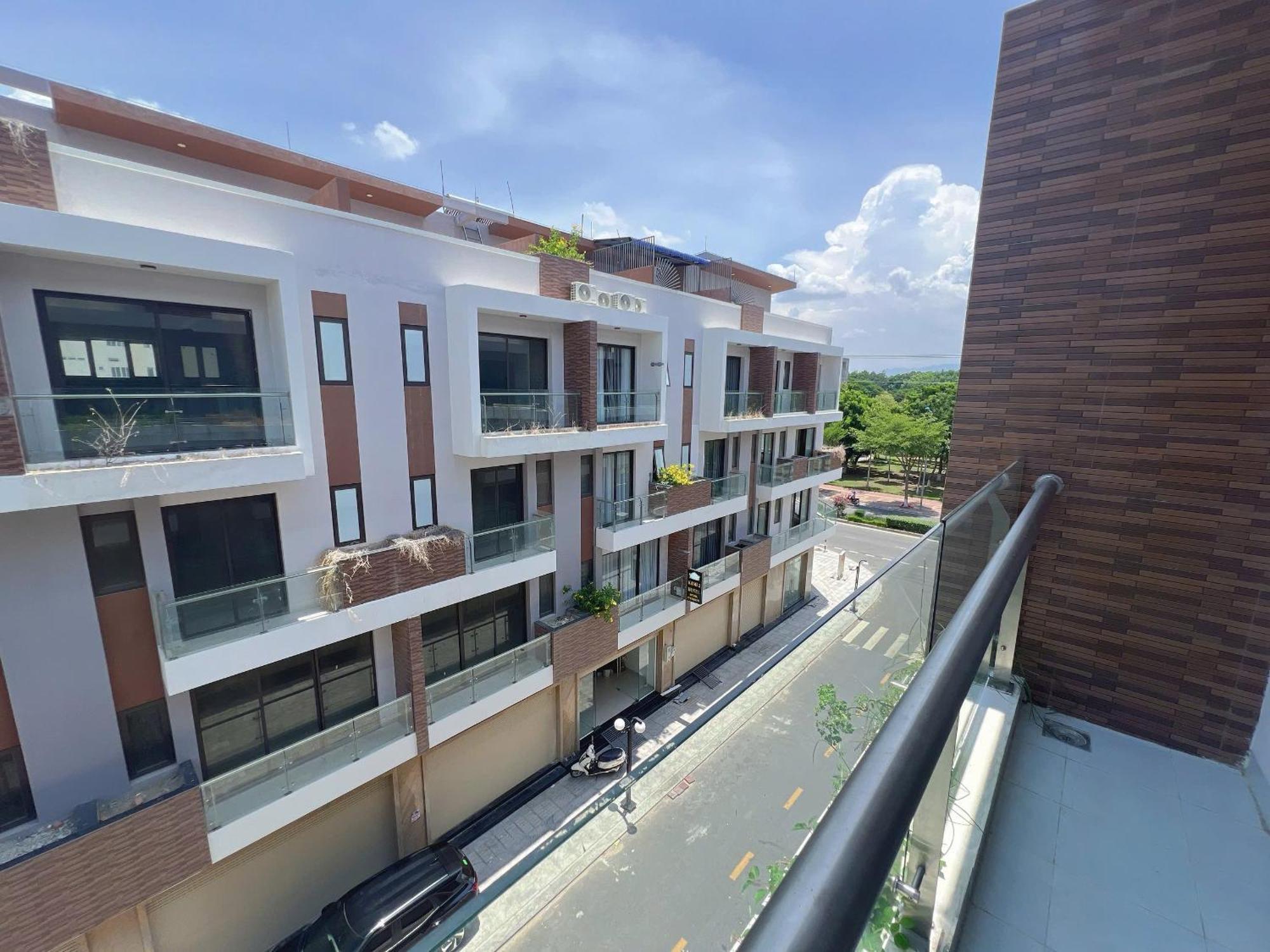 C&M Hotel Phan Rang Buitenkant foto